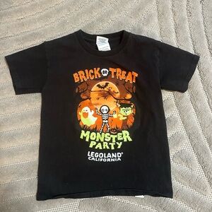 Legoland exclusive halloween brick or treat monster party boy t shirt